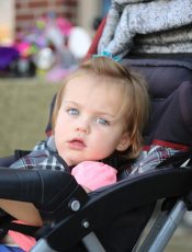 Niezbędne akcesoria do wózka dziecięcego