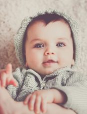 Ząbkowanie u dziecka – jak sobie z nim poradzić?