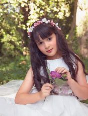 Dekoracje komunijne – sposób na niebanalną oprawę przyjęcia komunijnego