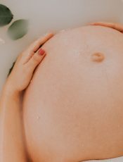 Jaki żel do mycia twarzy będzie odpowiedni w ciąży?